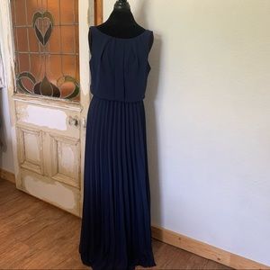 B. Darlin Navy Formal Long Dress 13/14